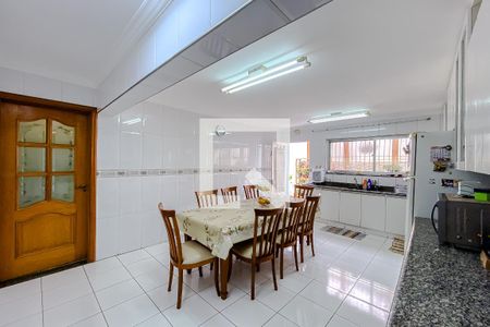 Casa à venda com 315m², 3 quartos e 5 vagasCozinha