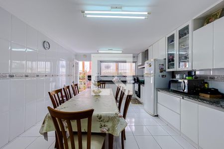 Casa à venda com 315m², 3 quartos e 5 vagasCozinha