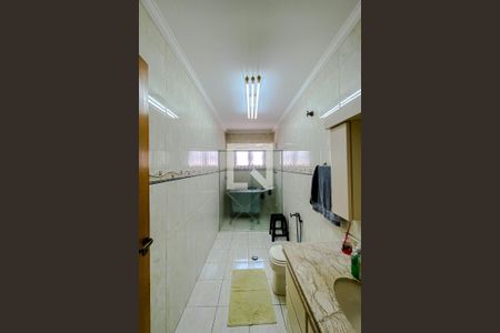 Casa à venda com 315m², 3 quartos e 5 vagasBanheiro