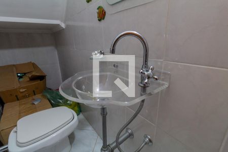 Casa à venda com 220m², 3 quartos e 3 vagas Casa à venda com 220m², 3 quartos e 3 vagasLavabo Salão