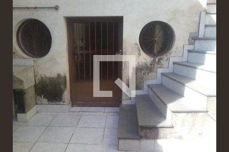 Casa à venda com 180m², 3 quartos e 2 vagas