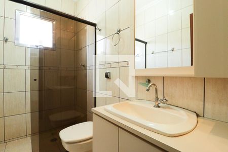 Casa à venda com 246m², 3 quartos e 5 vagasBanheiro Social