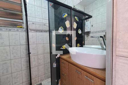Apartamento à venda com 69m², 2 quartos e 1 vaga Apartamento à venda com 69m², 2 quartos e 1 vagaBanheiro