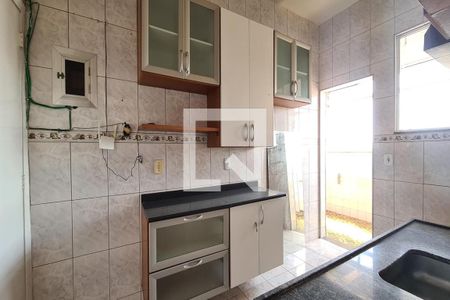 Apartamento à venda com 69m², 2 quartos e 1 vaga Apartamento à venda com 69m², 2 quartos e 1 vagaCozinha