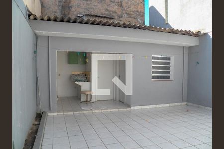 Casa à venda com 240m², 3 quartos e 2 vagas Casa à venda com 240m², 3 quartos e 2 vagasÁrea Externa