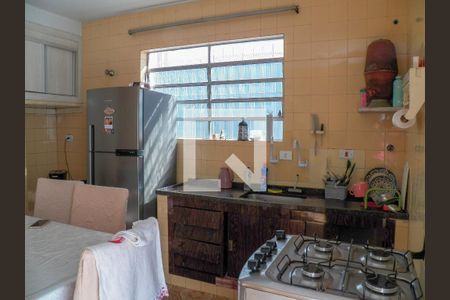 Casa à venda com 240m², 3 quartos e 2 vagas Casa à venda com 240m², 3 quartos e 2 vagasCozinha