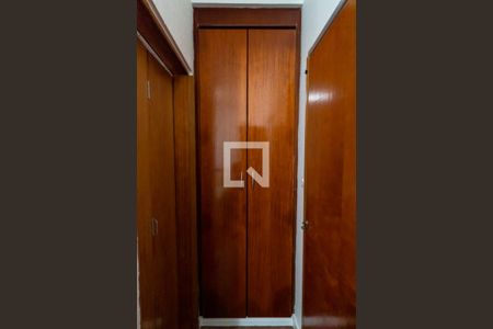 Quarto 1 de casa para alugar com 4 quartos, 220m² em Planalto Paulista, São Paulo