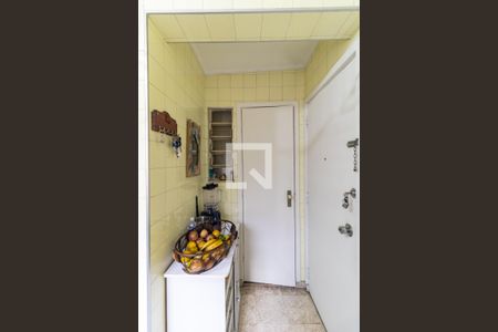 Apartamento à venda com 118m², 3 quartos e 1 vaga Apartamento à venda com 118m², 3 quartos e 1 vagaLavanderia