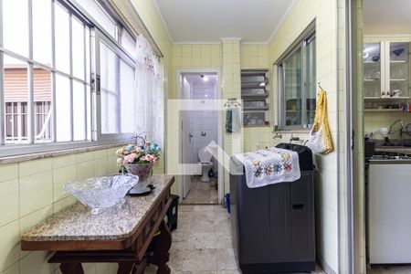 Apartamento à venda com 118m², 3 quartos e 1 vaga Apartamento à venda com 118m², 3 quartos e 1 vagaLavanderia