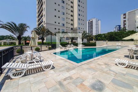 Apartamento à venda com 100m², 3 quartos e 2 vagas Apartamento à venda com 100m², 3 quartos e 2 vagasPiscina