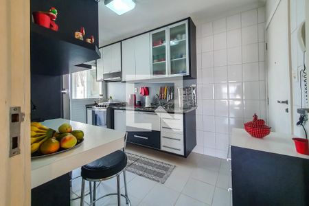 Apartamento à venda com 100m², 3 quartos e 2 vagas Apartamento à venda com 100m², 3 quartos e 2 vagascozinha