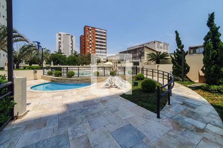 Apartamento à venda com 100m², 3 quartos e 2 vagas Apartamento à venda com 100m², 3 quartos e 2 vagasÁrea comum - Piscina