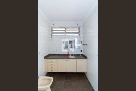 Casa à venda com 161m², 3 quartos e 6 vagas Casa à venda com 161m², 3 quartos e 6 vagasBanheiro da Suíte