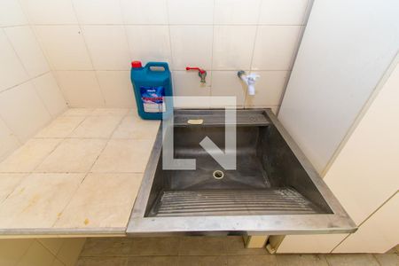 Casa à venda com 161m², 3 quartos e 6 vagas Casa à venda com 161m², 3 quartos e 6 vagasÁrea de Serviço