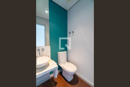 Apartamento à venda com 220m², 4 quartos e 3 vagas Apartamento à venda com 220m², 4 quartos e 3 vagasLavabo