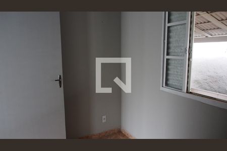 Casa à venda com 87m², 2 quartos e 3 vagasQuarto 2