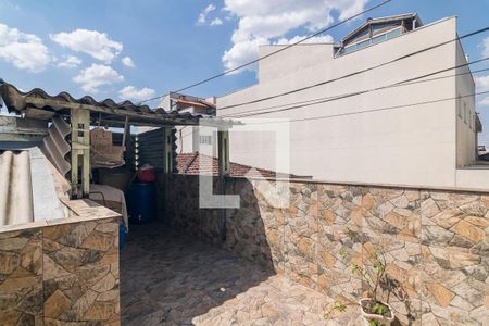 Casa à venda com 150m², 3 quartos e 2 vagas Casa à venda com 150m², 3 quartos e 2 vagasÁrea de Serviço