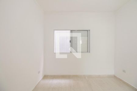 Quarto 2 de apartamento para alugar com 2 quartos, 40m² em Vila Carrao, São Paulo