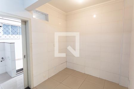 Apartamento à venda com 80m², 2 quartos e 1 vaga Apartamento à venda com 80m², 2 quartos e 1 vagaCozinha