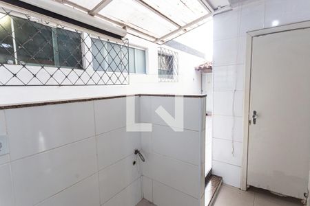 Apartamento à venda com 80m², 2 quartos e 1 vaga Apartamento à venda com 80m², 2 quartos e 1 vagaÁrea de Serviço