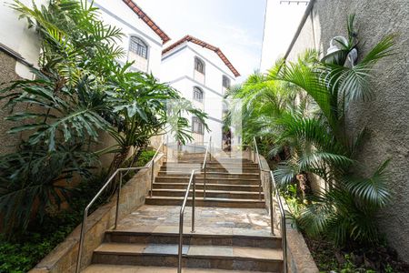 Apartamento à venda com 80m², 2 quartos e 1 vaga Apartamento à venda com 80m², 2 quartos e 1 vagaHall de Entrada