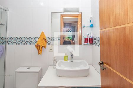 Apartamento à venda com 55m², 2 quartos e 1 vaga Apartamento à venda com 55m², 2 quartos e 1 vagaBanheiro