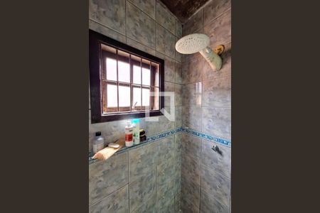 Casa à venda com 450m², 2 quartos e 4 vagas Casa à venda com 450m², 2 quartos e 4 vagasBanheiro da Suíte