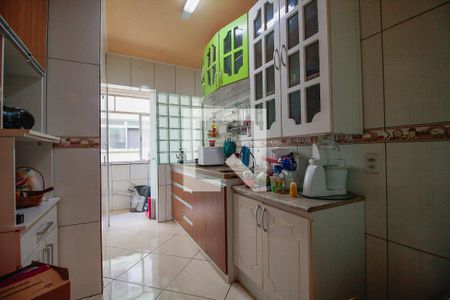 Apartamento à venda com 71m², 2 quartos e sem vaga Apartamento à venda com 71m², 2 quartos e sem vagaCozinha