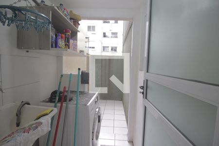 Apartamento à venda com 60m², 3 quartos e 1 vagaÁrea de Serviço