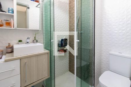 Apartamento à venda com 100m², 3 quartos e 1 vaga Apartamento à venda com 100m², 3 quartos e 1 vagaBanheiro da Suíte