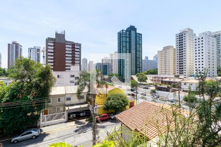 Apartamento à venda com 236m², 3 quartos e 3 vagas Apartamento à venda com 236m², 3 quartos e 3 vagasQuarto 2 - Vista