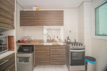 Apartamento à venda com 108m², 3 quartos e 2 vagas Apartamento à venda com 108m², 3 quartos e 2 vagasCozinha e Área de Serviço