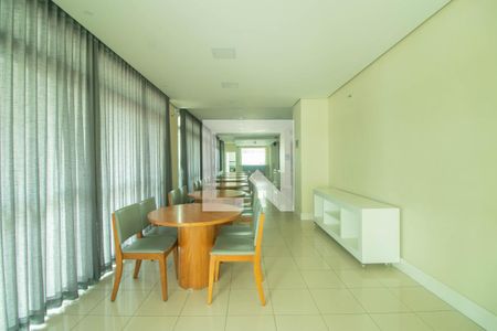 Apartamento à venda com 108m², 3 quartos e 2 vagas Apartamento à venda com 108m², 3 quartos e 2 vagasÁrea comum - Salão de festas