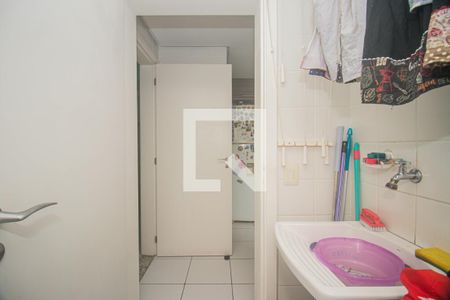 Apartamento à venda com 108m², 3 quartos e 2 vagas Apartamento à venda com 108m², 3 quartos e 2 vagasCozinha e Área de Serviço