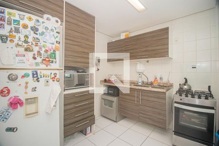 Apartamento à venda com 108m², 3 quartos e 2 vagas Apartamento à venda com 108m², 3 quartos e 2 vagasCozinha e Área de Serviço