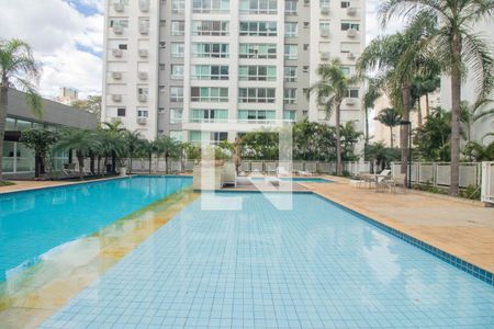 Apartamento à venda com 108m², 3 quartos e 2 vagas Apartamento à venda com 108m², 3 quartos e 2 vagasÁrea comum - Piscina