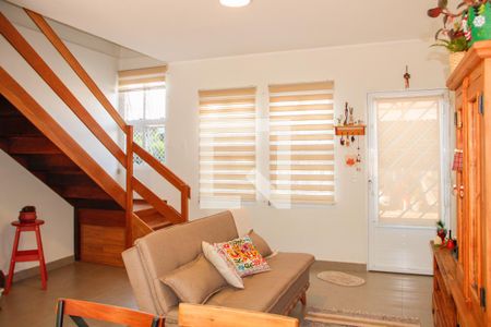 Sala de casa de condomínio para alugar com 2 quartos, 170m² em Vila Boa Esperança, Valinhos