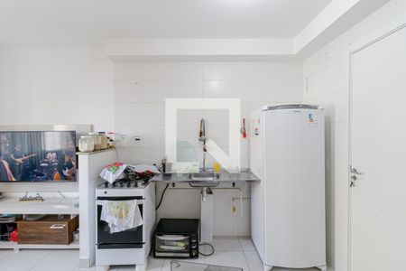 Apartamento à venda com 32m², 2 quartos e sem vaga Apartamento à venda com 32m², 2 quartos e sem vagaCozinha e Área de Serviço