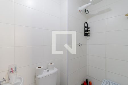 Apartamento à venda com 32m², 2 quartos e sem vaga Apartamento à venda com 32m², 2 quartos e sem vagaBanheiro