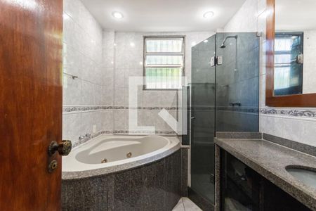 Apartamento à venda com 97m², 3 quartos e sem vagaBanheiro