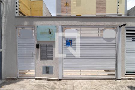 Apartamento à venda com 34m², 2 quartos e sem vaga Apartamento à venda com 34m², 2 quartos e sem vagaFachada com a Plaquinha Instala