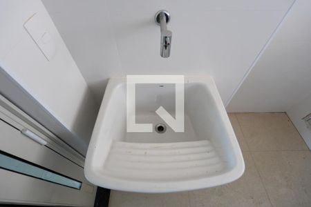 Apartamento à venda com 80m², 2 quartos e 1 vaga Apartamento à venda com 80m², 2 quartos e 1 vagaÁrea de serviço