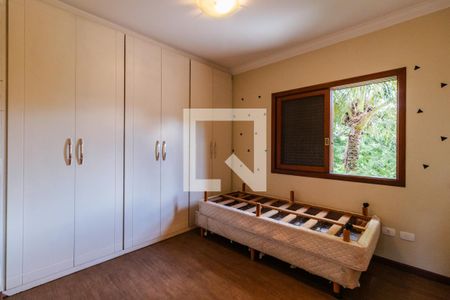 Casa de condomínio à venda com 437m², 4 quartos e 5 vagas Casa de condomínio à venda com 437m², 4 quartos e 5 vagasSuíte 3