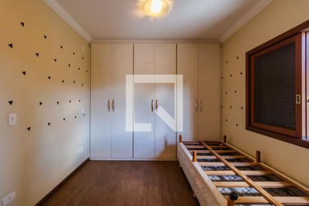 Casa de condomínio à venda com 437m², 4 quartos e 5 vagas Casa de condomínio à venda com 437m², 4 quartos e 5 vagasSuíte 3