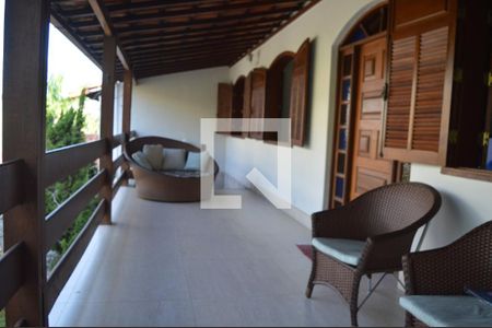 Casa à venda com 360m², 3 quartos e 4 vagasVaranda