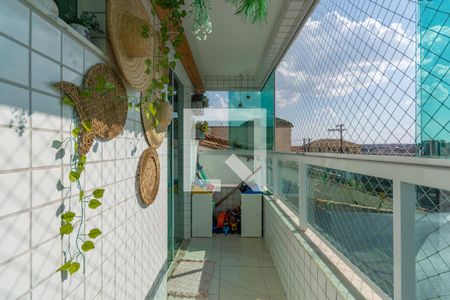 Apartamento à venda com 90m², 3 quartos e 1 vagaSuíte - Varanda