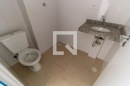 Apartamento à venda com 42m², 2 quartos e 1 vaga Apartamento à venda com 42m², 2 quartos e 1 vagaBanheiro