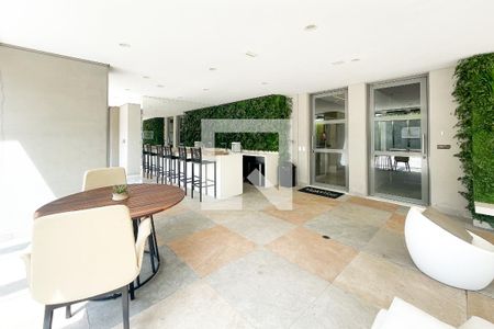 Apartamento à venda com 70m², 2 quartos e 1 vagaÁrea comum 