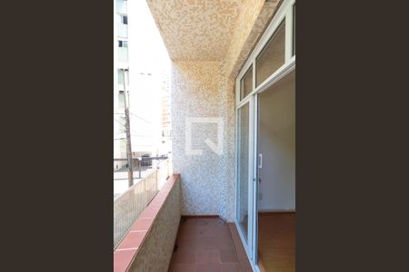 Sacada de apartamento à venda com 3 quartos, 104m² em Cambuí, Campinas