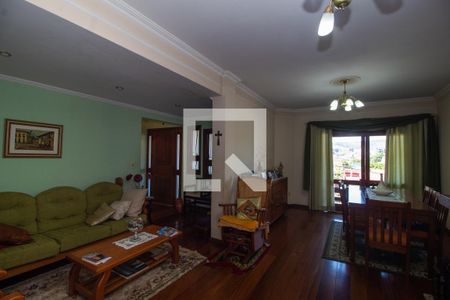 Casa à venda com 300m², 3 quartos e 5 vagas Casa à venda com 300m², 3 quartos e 5 vagasSala